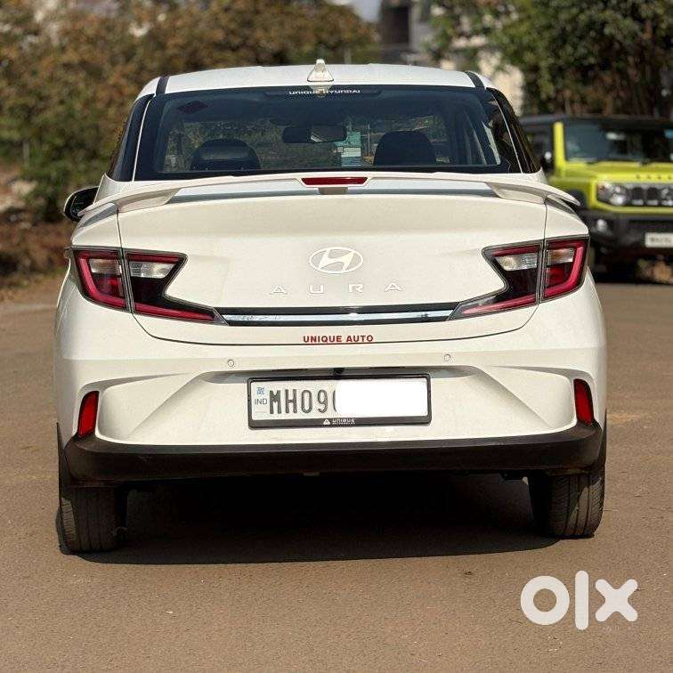 Hyundai Aura 1.2 Sx Cng, 2023, Cng & Hybrids