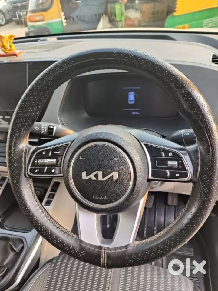 Kia Carens 1.5 Prestige 7 Str, 2023, Petrol