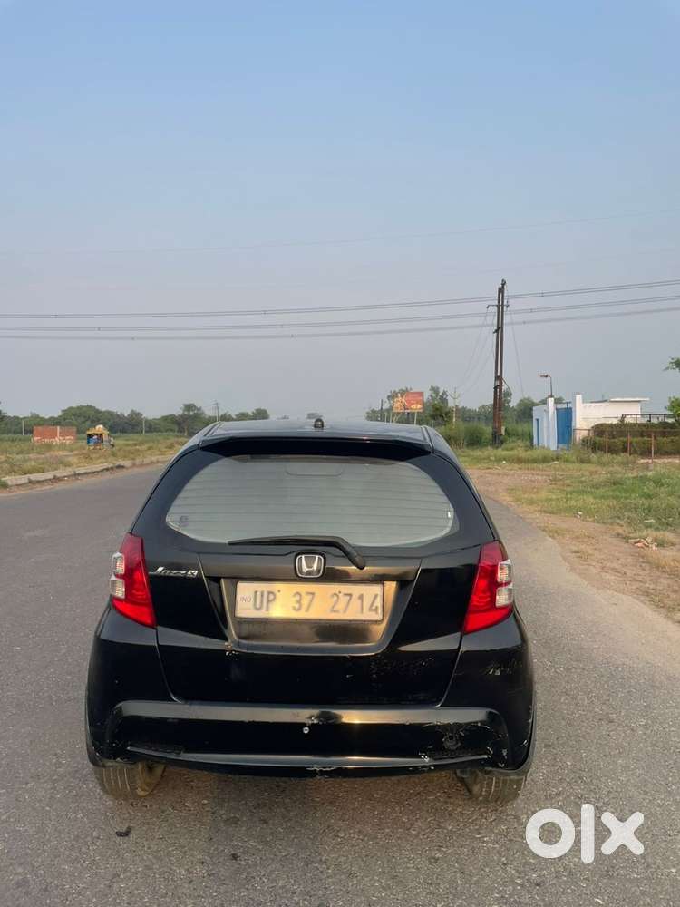 Honda Jazz 2012 Top Model | Petrol + Cng | Black | Alloy Wheels