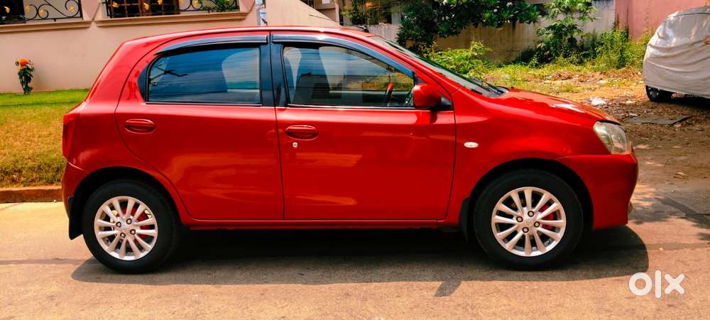 Toyota Etios, 2011, Petrol