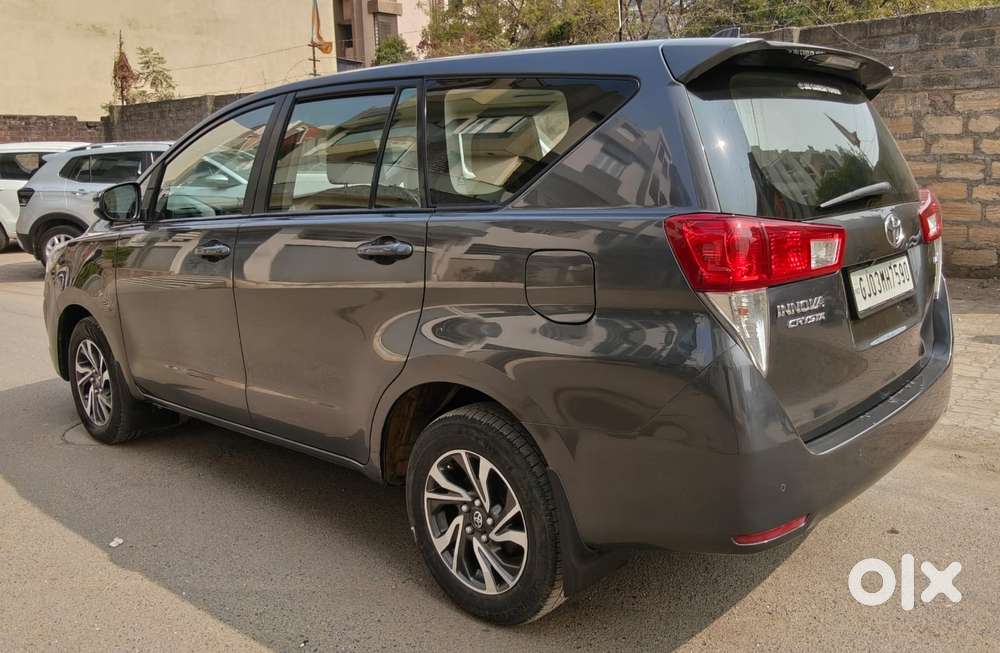 Toyota Innova Crysta [2020-ongoing] 2.4 Gx At 7 Str, 2022, Diesel