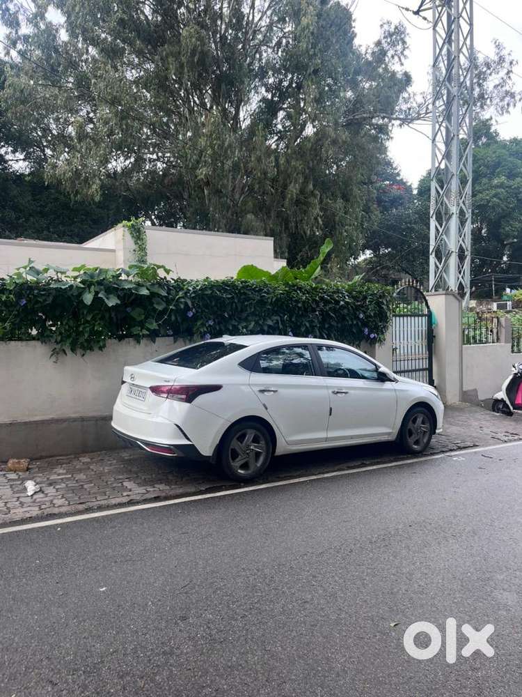 Hyundai Verna 2022 Petrol Well Maintained