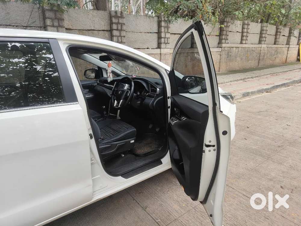 Toyota Innova Crysta Diesel Manual Well Maintained