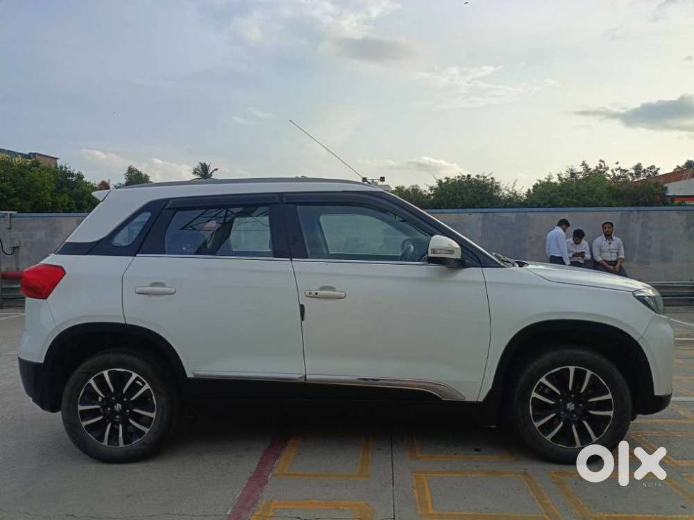 Maruti Suzuki Brezza 1.5 Zxi Plus Smart Hybrid, 2020, Petrol