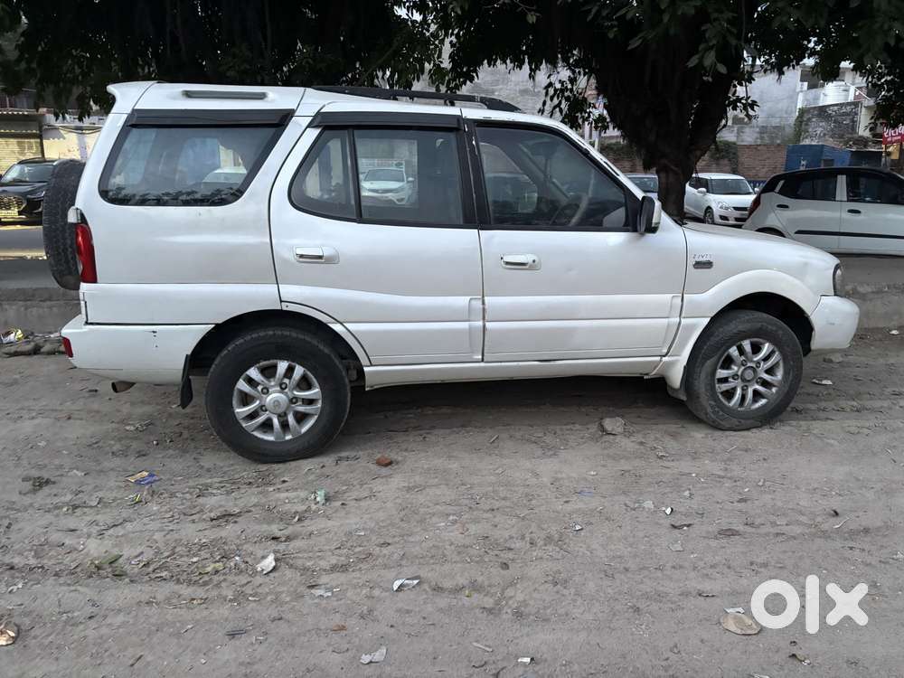 Tata Safari Dicor Vx 4x2 Bs Iv, 2011, Diesel