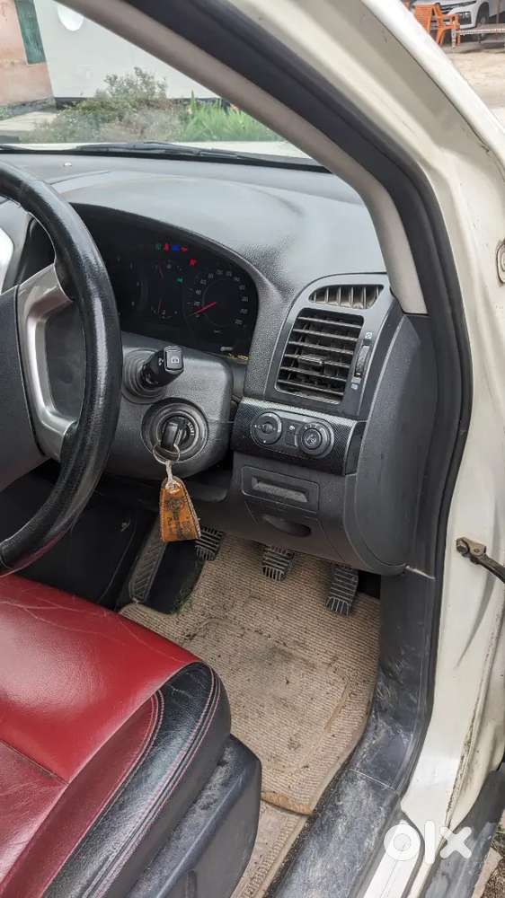 Chevrolet Captiva Xtreme Diesel With Big Sunroof And Great Condition.
