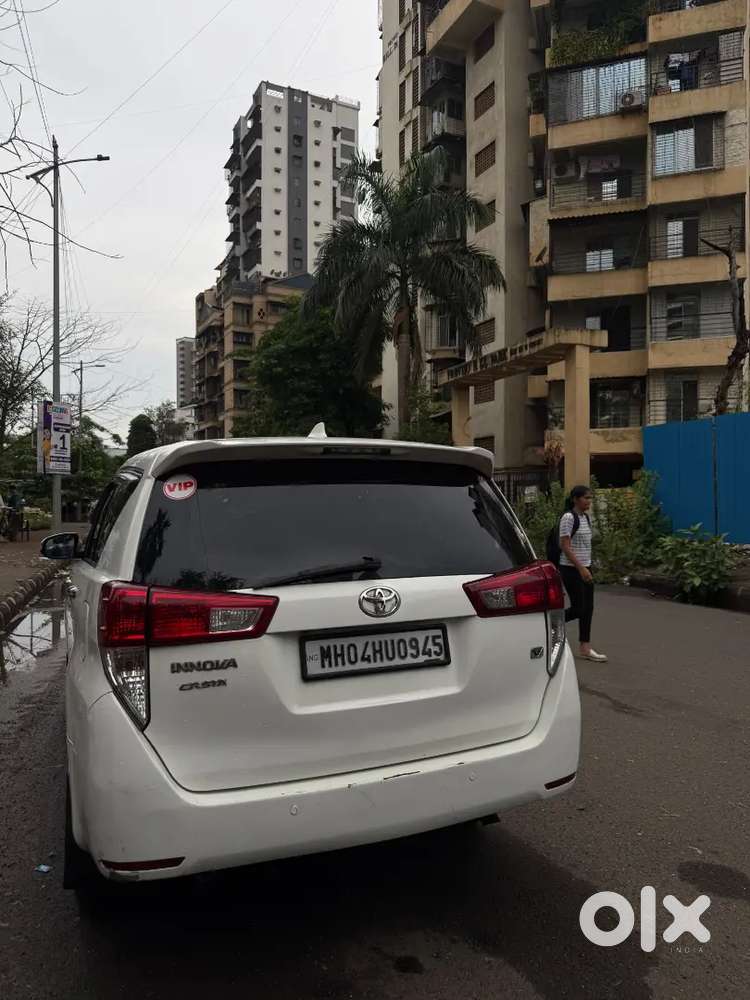 Toyota Innova 2017 Diesel 150000 Km Driven