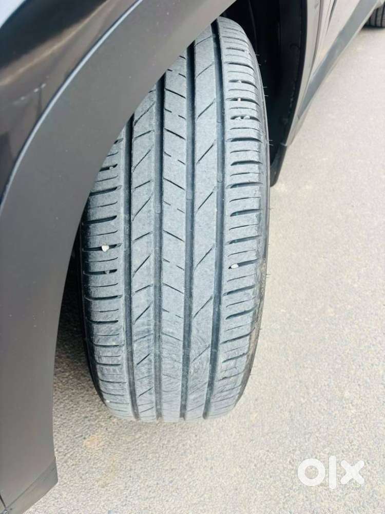 Hyundai Tucson 2.0 Signature 4wd Diesel At Dual Tone, 2022, Diesel