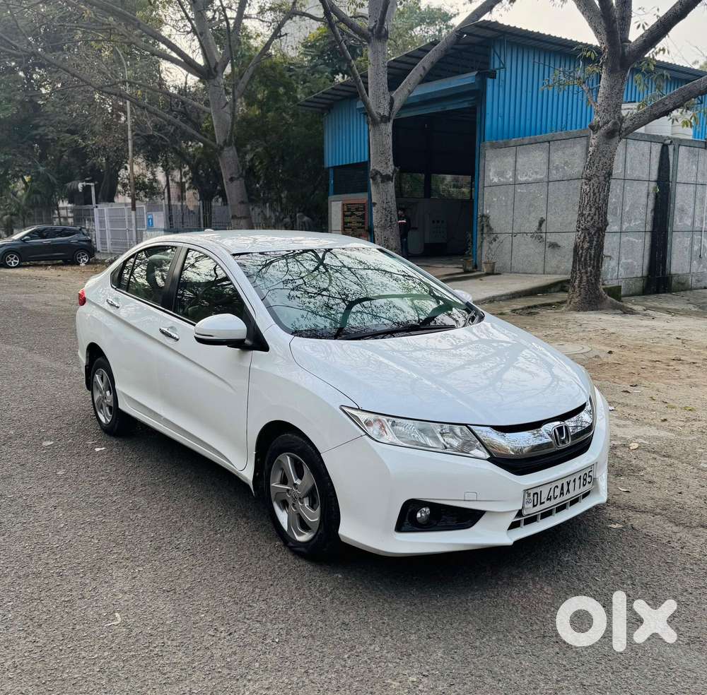 Honda City I-vtec V, 2016, Petrol