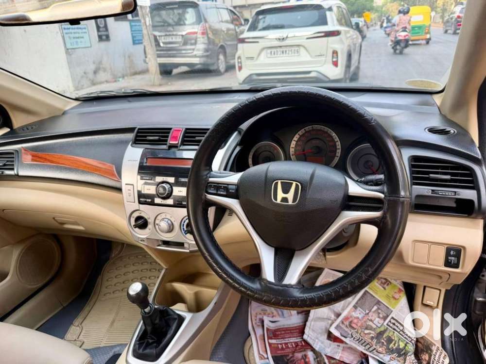 Honda City 2008-2011 1.5 V Mt, 2010, Petrol