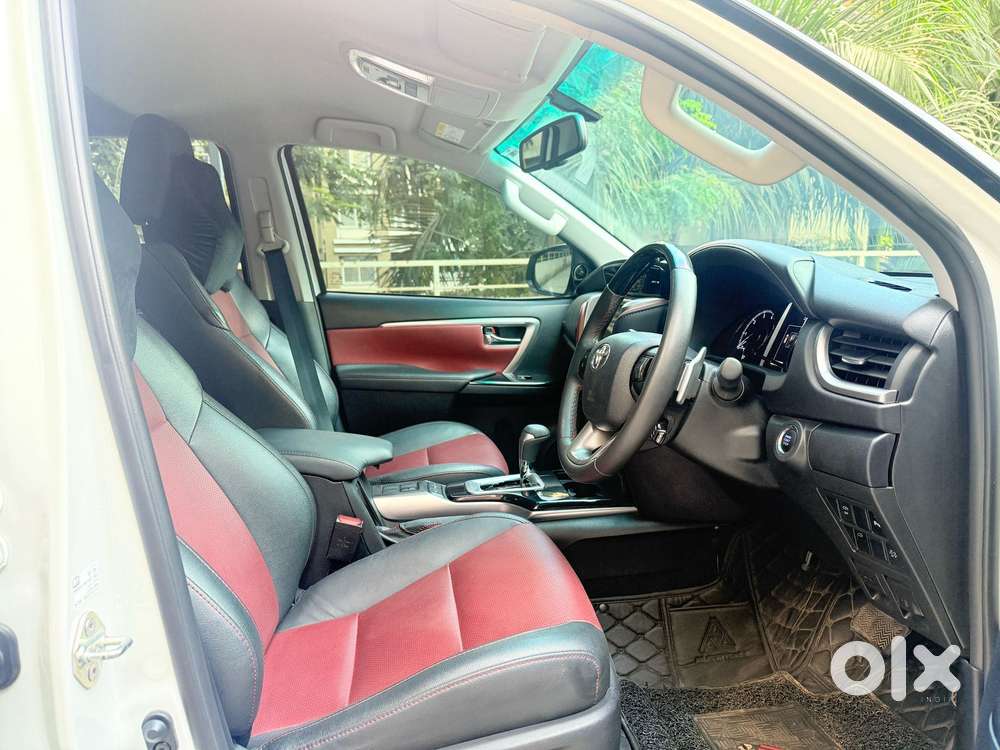 Toyota Fortuner Legender 4x2 At 2.8, 2024, Diesel