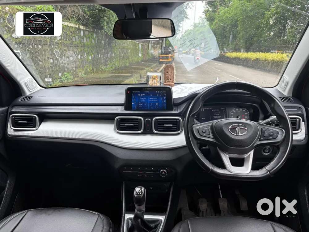 Tata Punch 1.2 Revotron Creative Dual Tone, 2022, Petrol