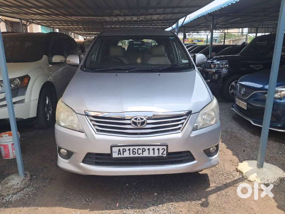 Toyota Innova 2.5 V 7 Str, 2013, Diesel