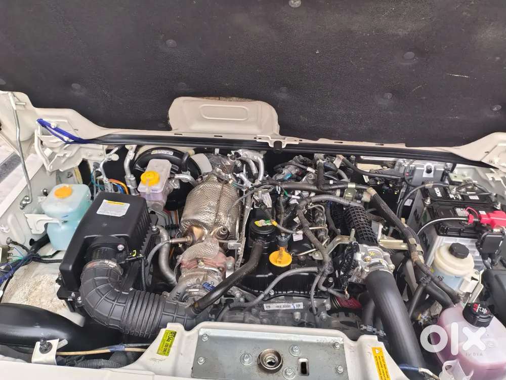 New Jaisa Car Hai Seat Sai Thali Hatti Hai