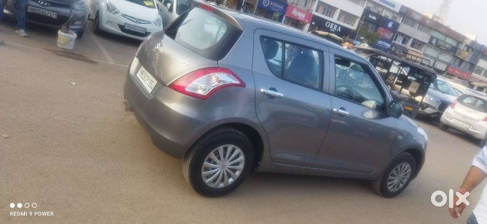 Maruti Suzuki Swift Lxi Option, 2015, Petrol