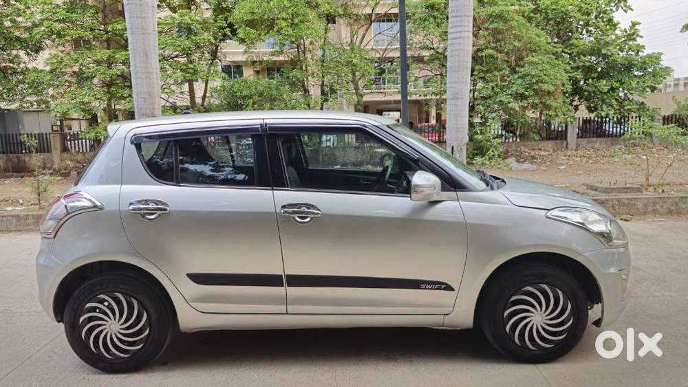 Maruti Suzuki Swift Vxi, 2017, Petrol