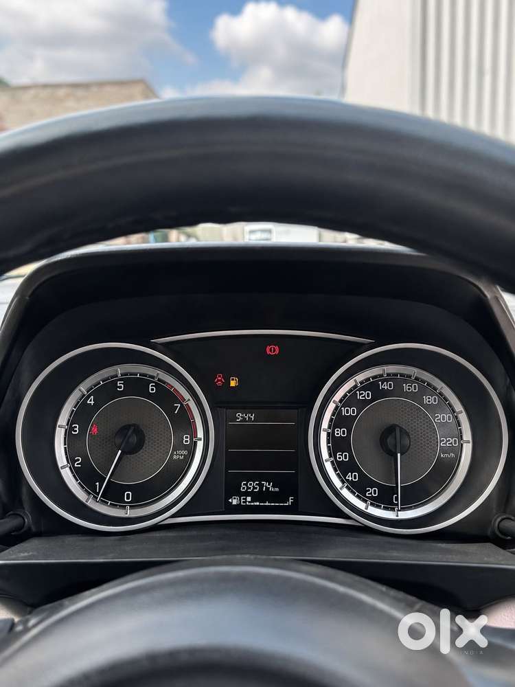 Maruti Suzuki Dzire 1.2 Vxi, 2019, Petrol