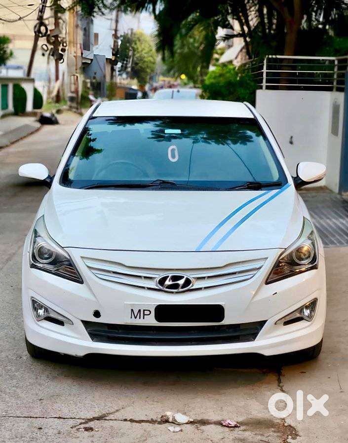 Hyundai Verna 1.6 Crdi At Sx Option, 2015, Diesel