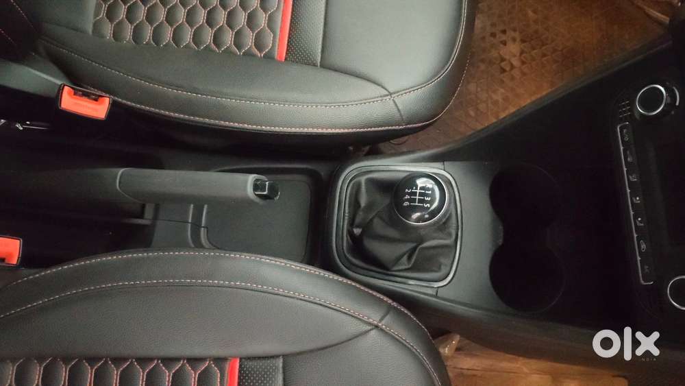 Volkswagen Polo 1.0 Tsi Comfortline At, 2021, Petrol