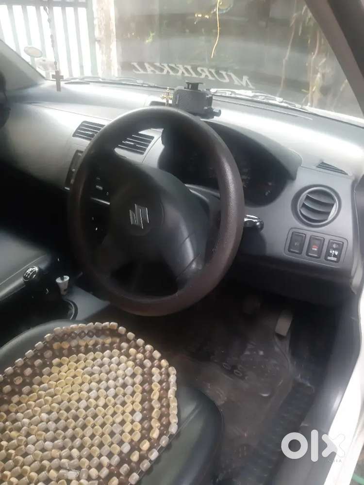 Maruti Suzuki Dzire 2017 Diesel 136850 Km Driven