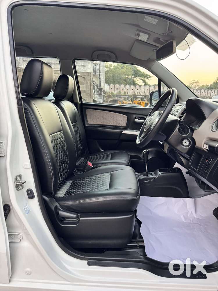 Maruti Suzuki Wagon R 1.0 Vxi Amt, 2016, Petrol