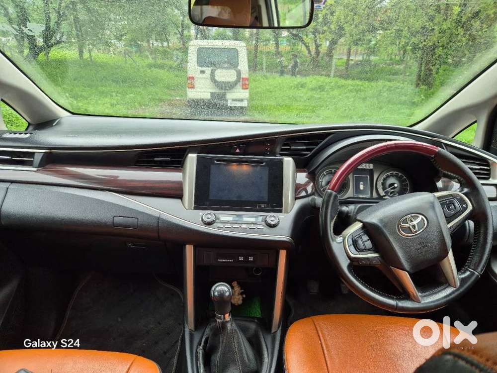 Toyota Innova Crysta 2.4 V, 2018, Diesel