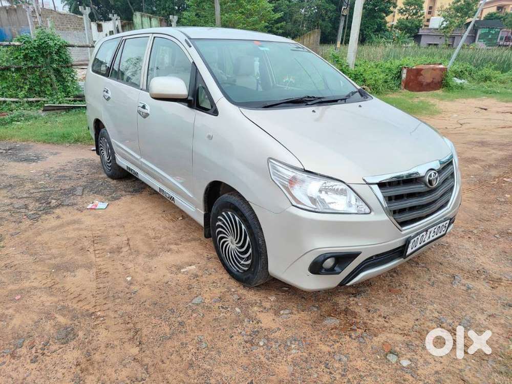 Toyota Innova 2.0 Gx 8 Seater, 2015, Diesel