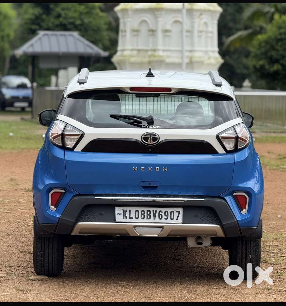 Tata Nexon 1.2 Revotron Xza Plus Dualtone, 2020, Petrol