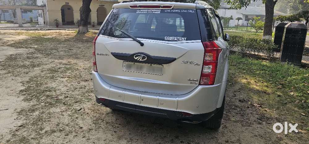Mahindra Xuv500 2017 Diesel 85000 Km Driven