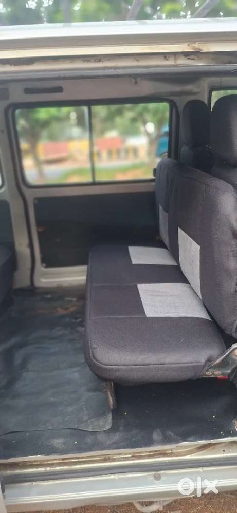 Maruti Suzuki Omni 8 Seater Bsiv, 2016, Petrol