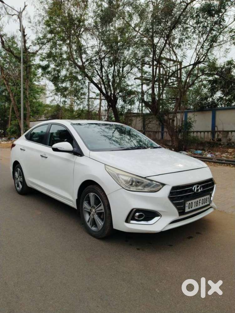 Hyundai Verna 1.6 Sx (o) Vtvt, 2018, Petrol