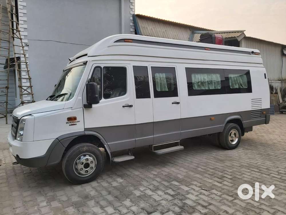 Force Motors Trax Cruiser