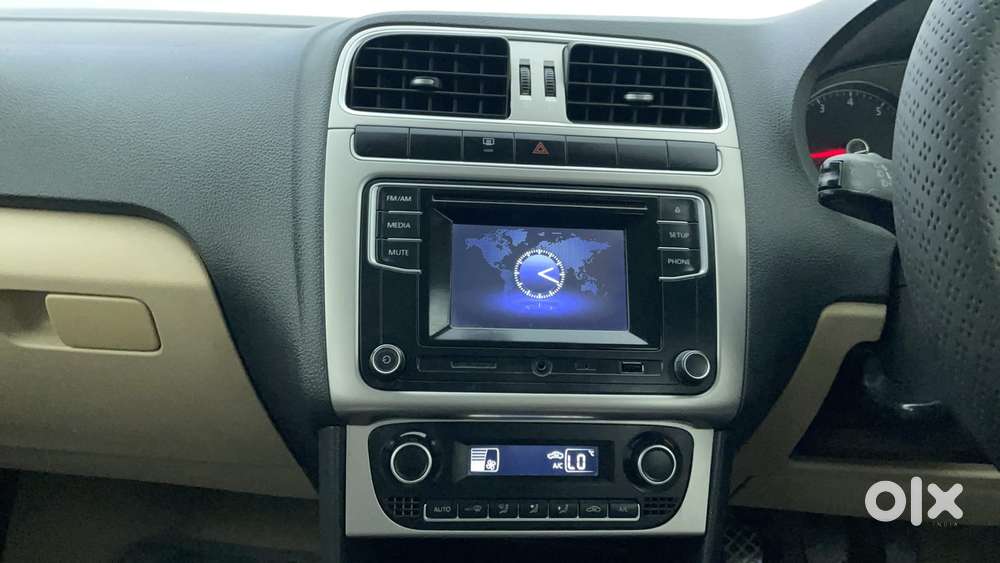 Volkswagen Polo 2009-2013 Petrol Highline 1.2l, 2017, Petrol