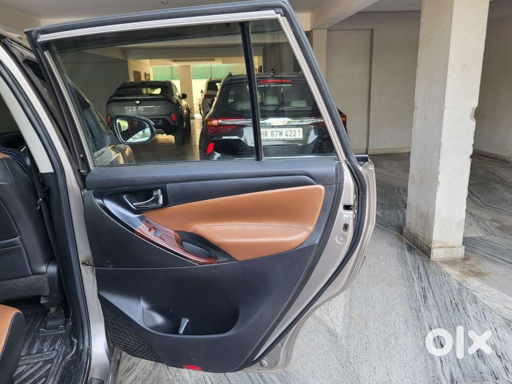 Toyota Innova Crysta 2.8 Gx At 7 Str, 2019, Diesel