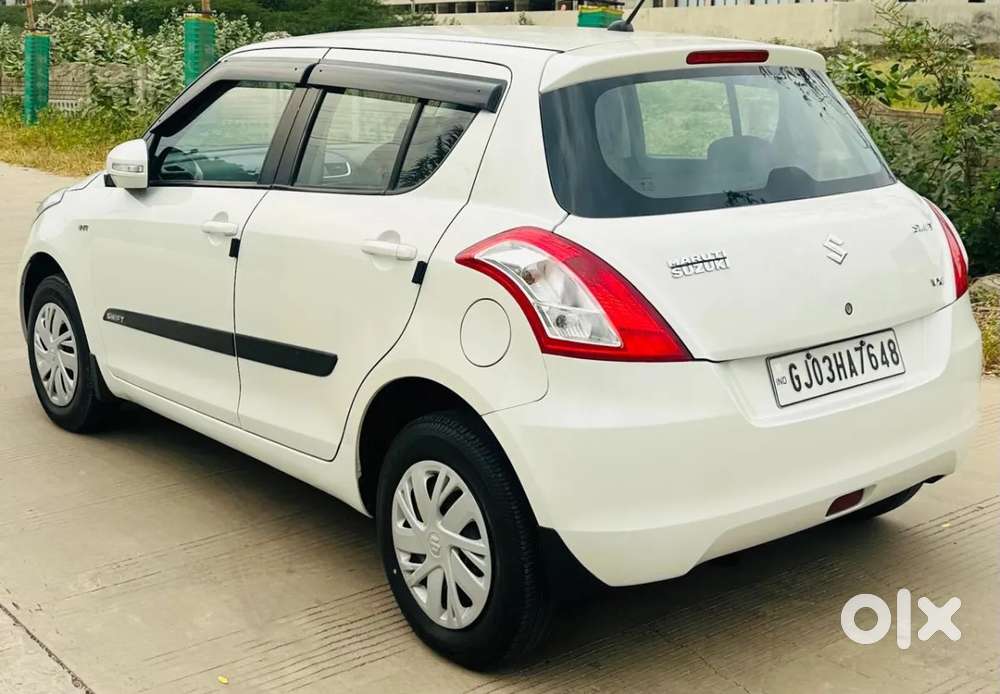 Maruti Suzuki Swift Vxi, 2015, Petrol