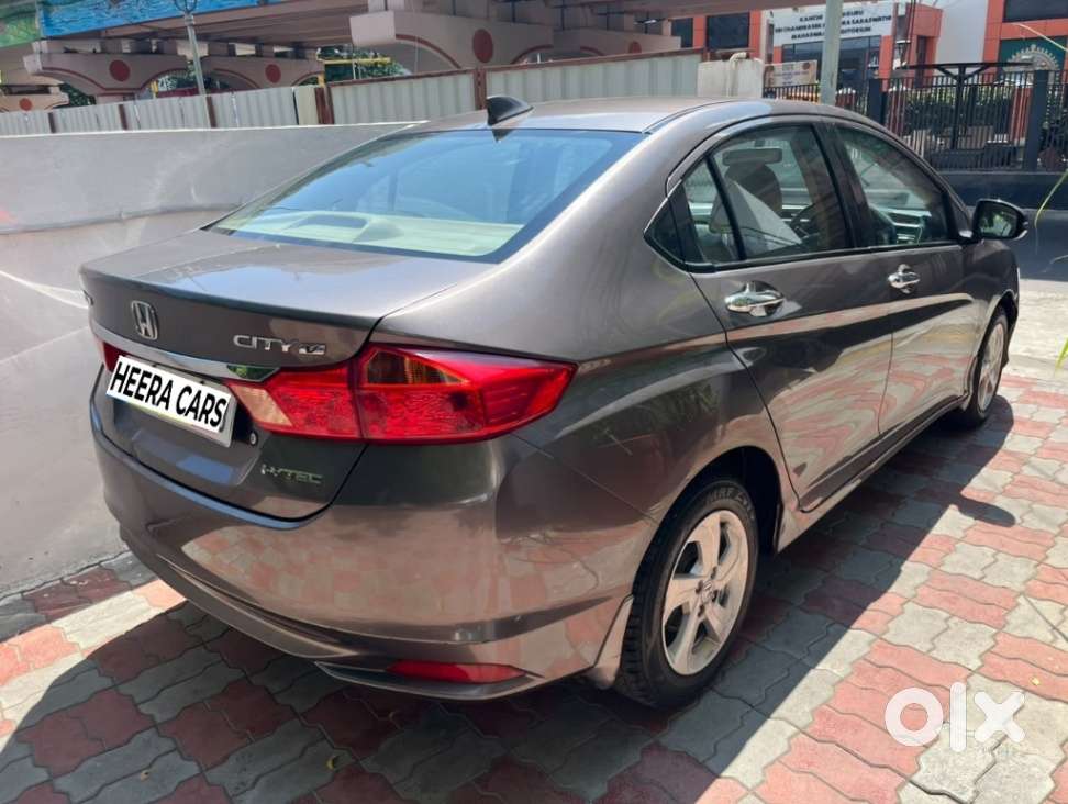 Honda City V Mt, 2015, Petrol