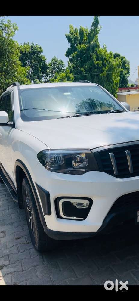 Mahindra Scorpio-n 2023 Diesel Manual