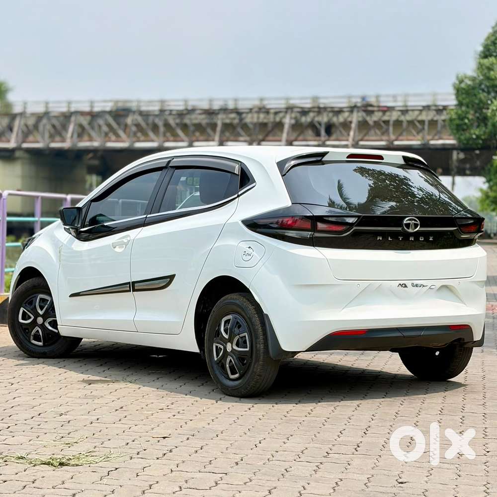 Tata Altroz 1.2 Xm, 2021, Petrol