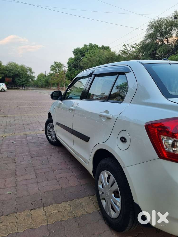 Maruti Suzuki Swift Dzire Vdi Bsiv, 2014, Diesel
