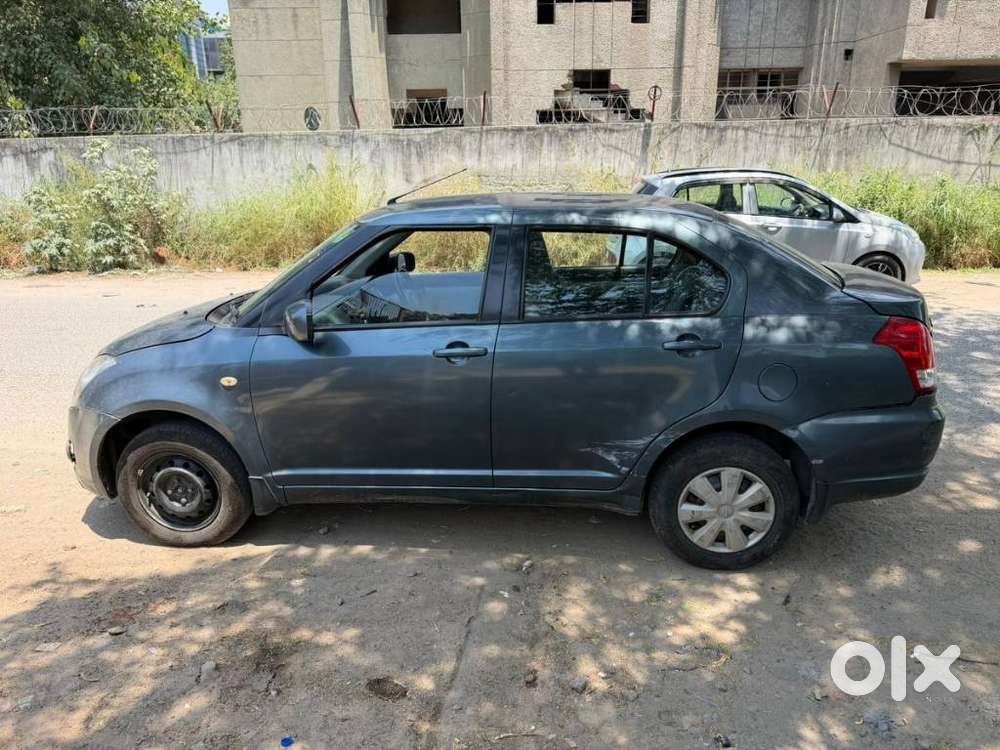 Maruti Suzuki Swift Dzire Vxi Optional, 2011, Petrol