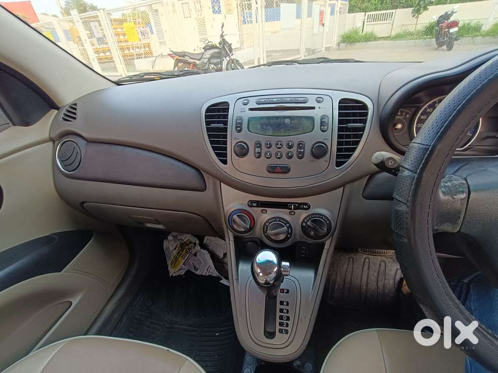 Hyundai I10 Sportz At, 2010, Petrol