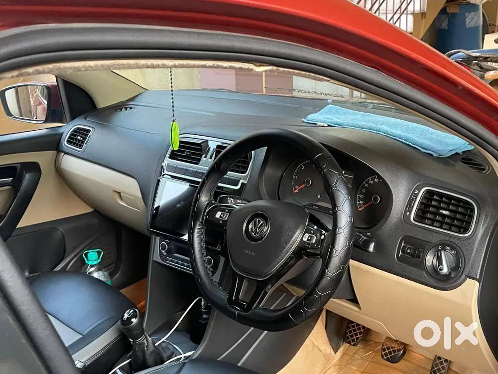 Volkswagen Polo 2015 Diesel 104500 Km Driven