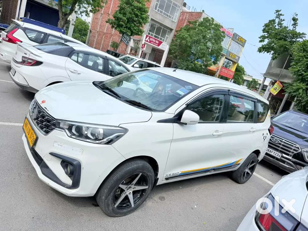 Maruti Suzuki Ertiga Vxi 2023 Cng