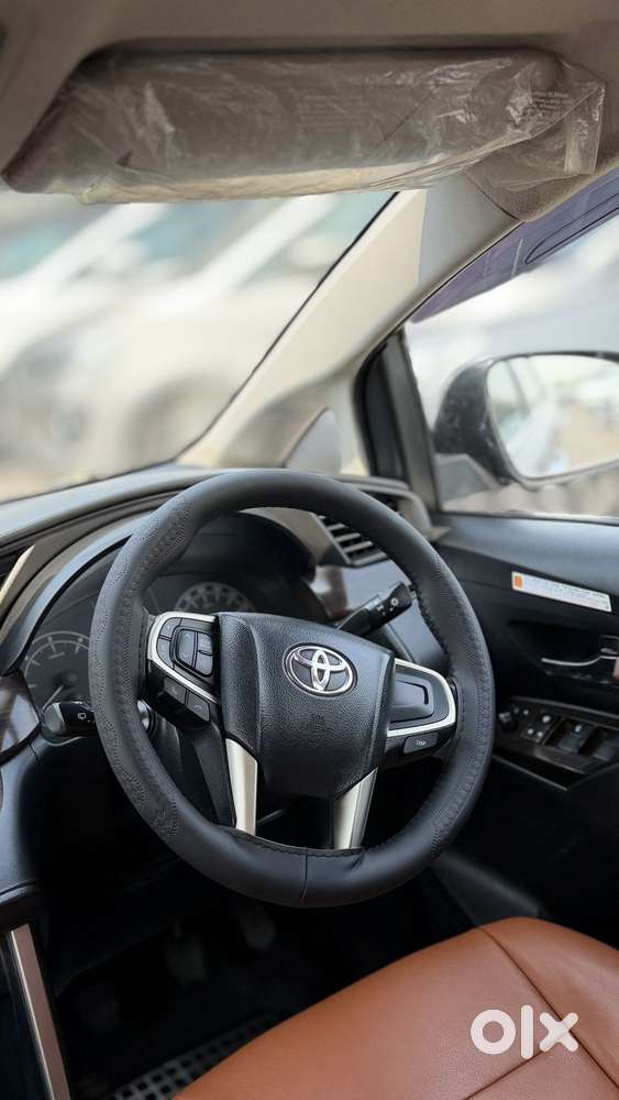 Toyota Innova Crysta 2.4 G Mt 8s, 2021, Diesel