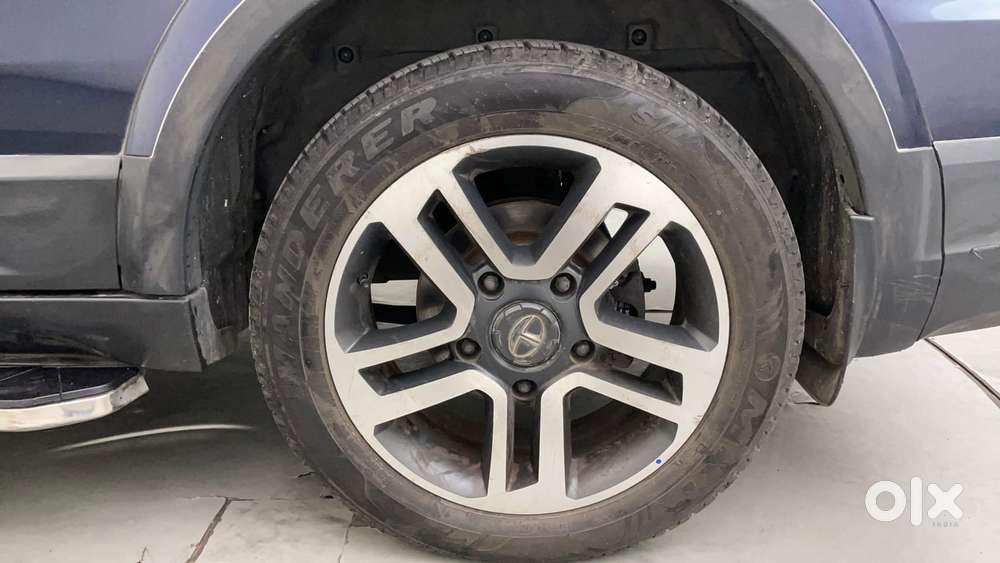 Tata Hexa 2.2 Xta 4x2 7 Str, 2017, Diesel