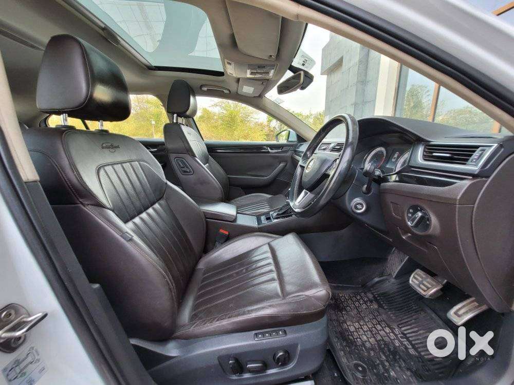 Skoda Superb 2.0 Tsi At L&k, 2019, Petrol