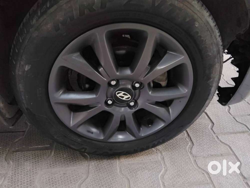 Hyundai I20 Sportz 1.2 Vtvt, 2019, Petrol