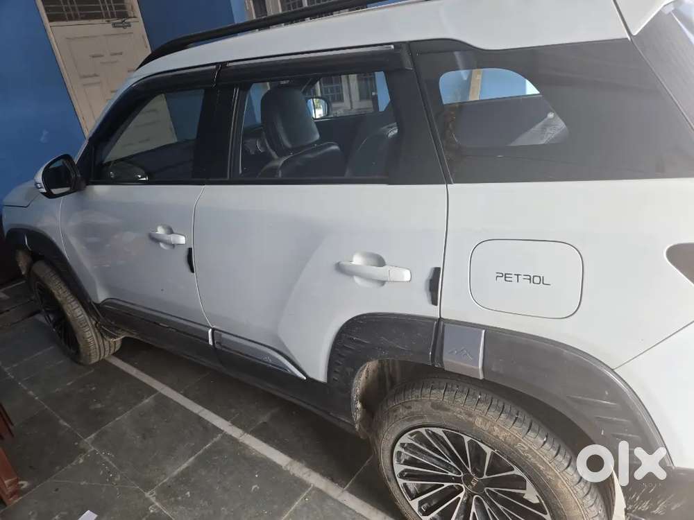 Maruti Suzuki Brezza 2024 Lxi Smart Hybrid