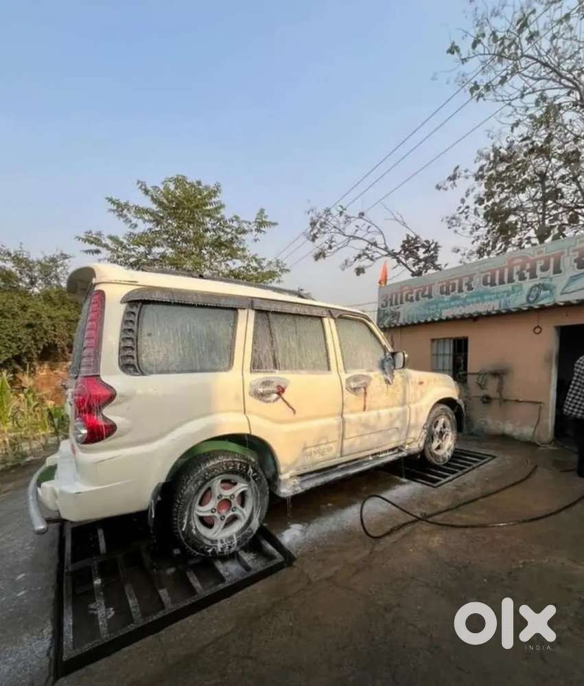 Mahindra Scorpio 2011