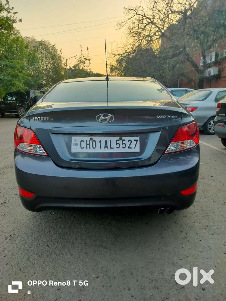 Hyundai Verna 1.5 Sx Ivt, 2011, Petrol